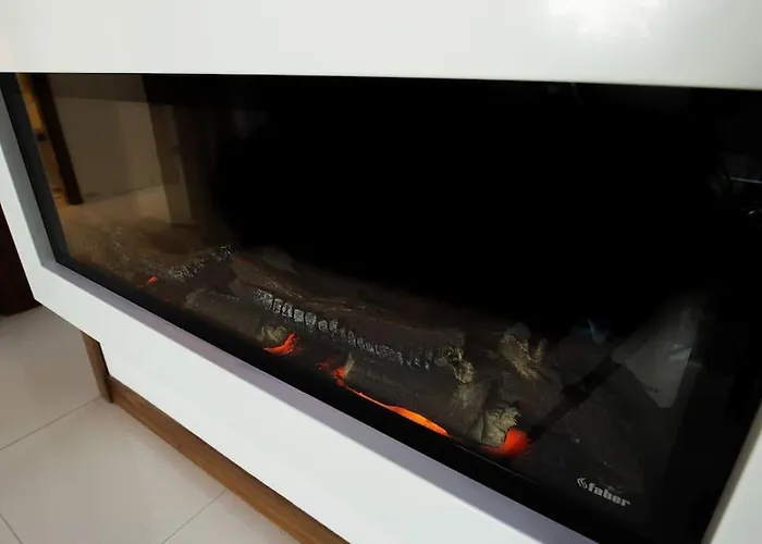 Orangehomes One Bedroom Apartment With Fireplace
